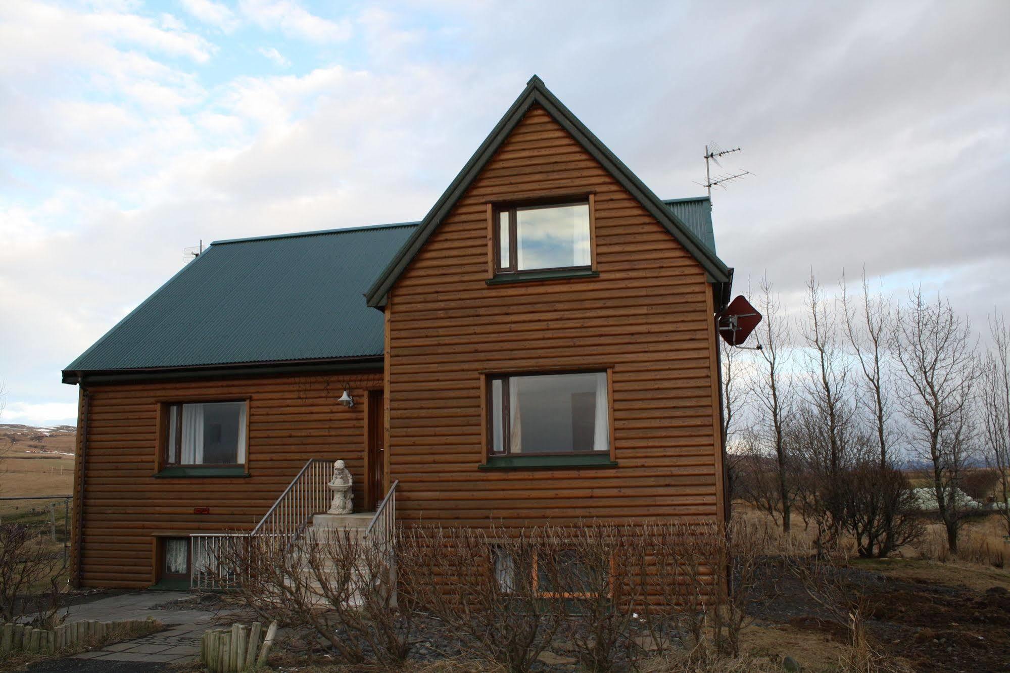 Hellisholar Cottages Хвольсведлюр Екстер'єр фото
